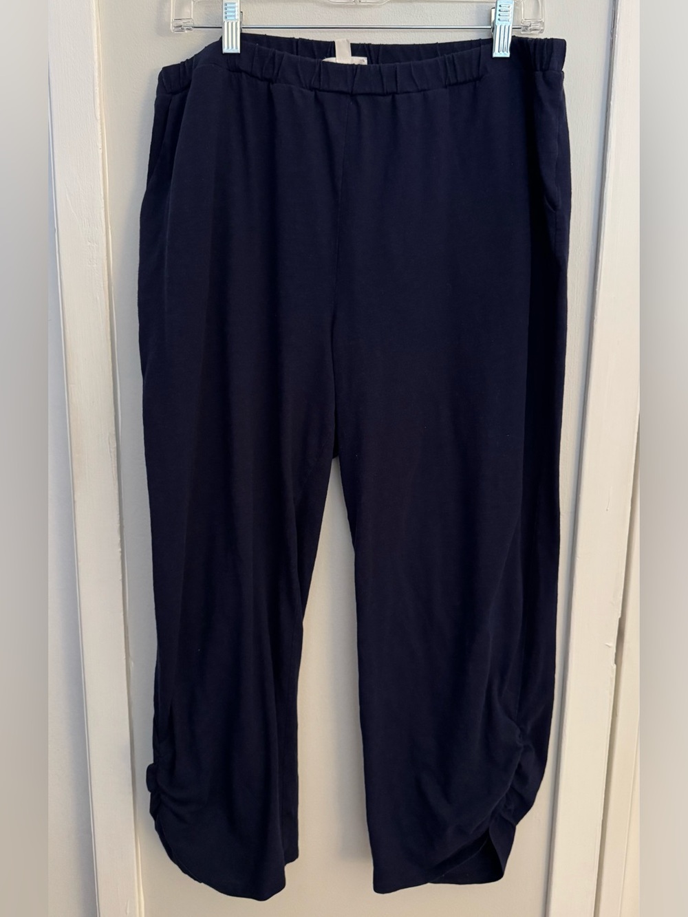 Riley & Rae Navy Ruched Hem Cropped Pants XL Pull On Stretch Casual